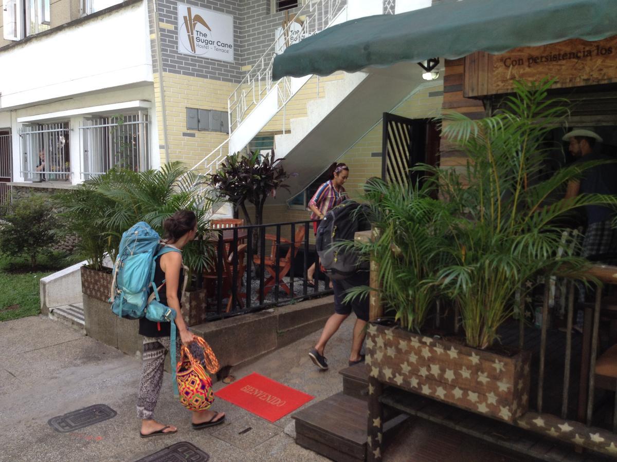 The Kings And Queens Hostel Medellín Buitenkant foto