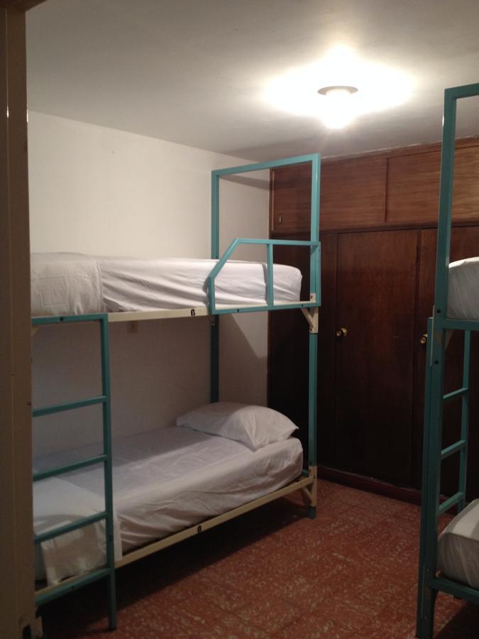 The Kings And Queens Hostel Medellín Buitenkant foto