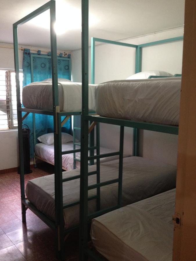 The Kings And Queens Hostel Medellín Buitenkant foto